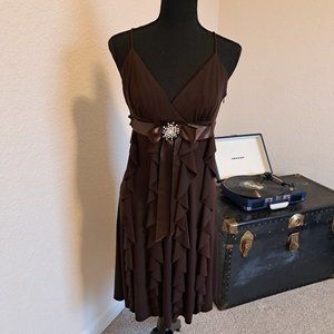Cute & flirty chocolate brown cocktail dress w/ spaghetti straps & ruffles